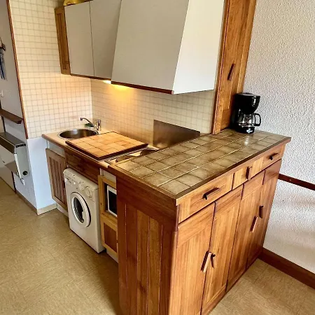 דירה T2 Avec Piscine, Proche Et Commerces, Parking Inclus - - Fr-1-225-671